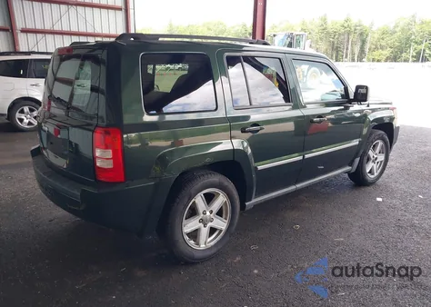 2010 Jeep Patriot Sport from USA, damaged, VIN 1J4NF1GB5AD654000
